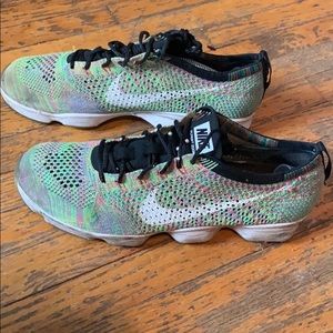 Nike Flyknit Zoom Running Shoes